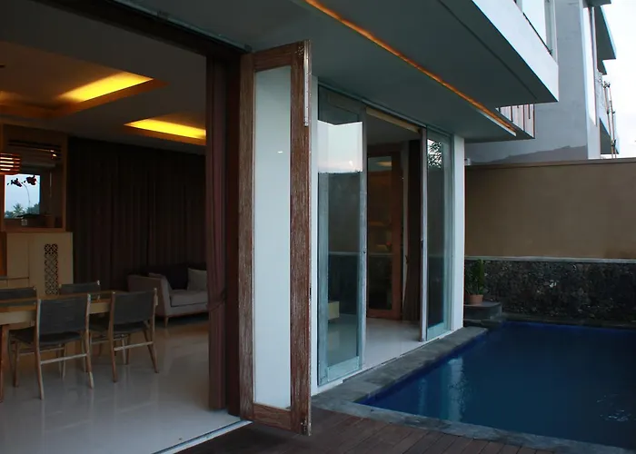 Greenfield Luxury Villa *