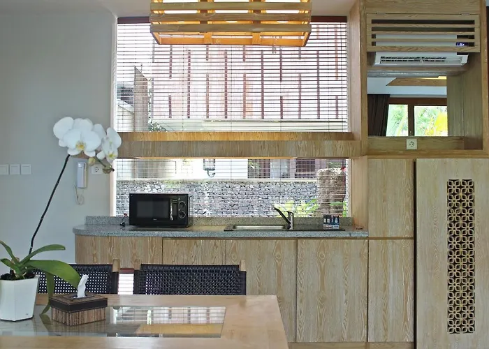 Greenfield Luxury *