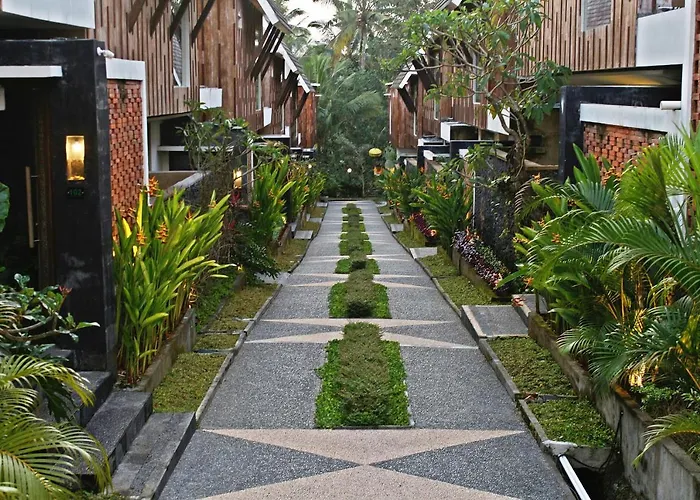 Greenfield Luxury Villa *