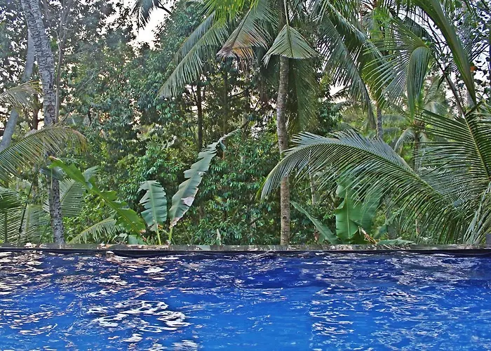 Greenfield Luxury